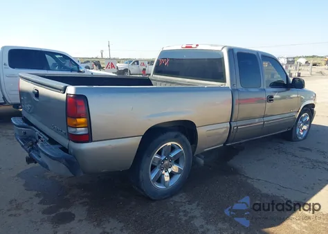 2000 Chevrolet Silverado 1500 Ls из США, поврежденный, VIN 2GCEC19V7Y1205882